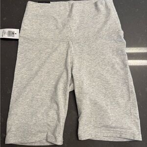 TNA 7” Chill Hi-Rise shorts (Heather Chrome)